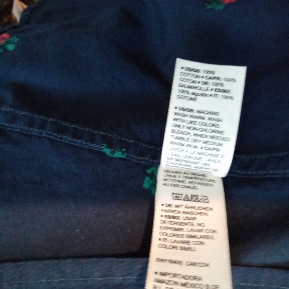Navy Good Threads Size M Button Down with Roses - Picture 8 of 8
